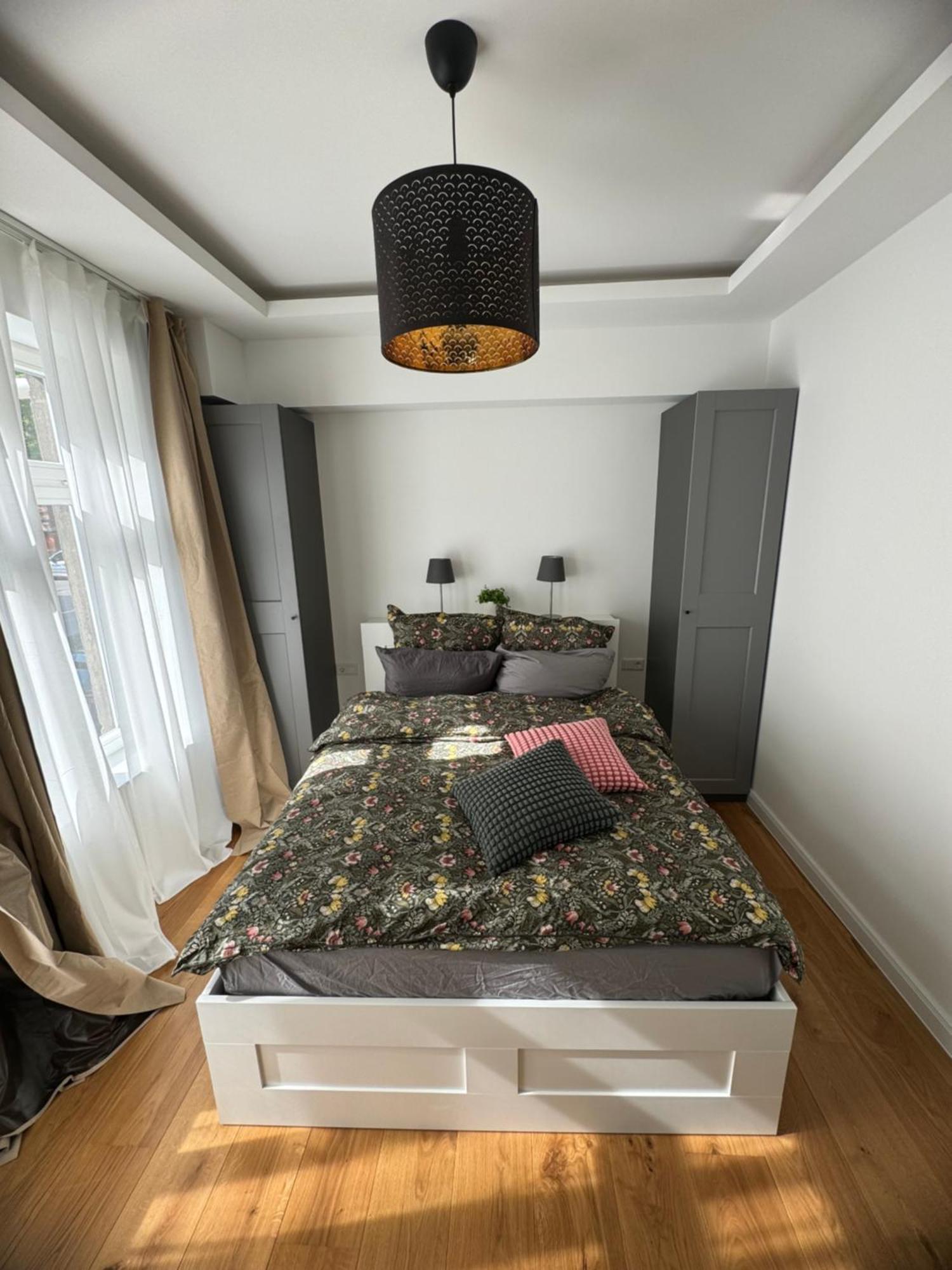 Boutique Hotel Pension Luisengruen Kueche 1Gbs Wlan Netflix Disney Magentatv 켐니츠 외부 사진
